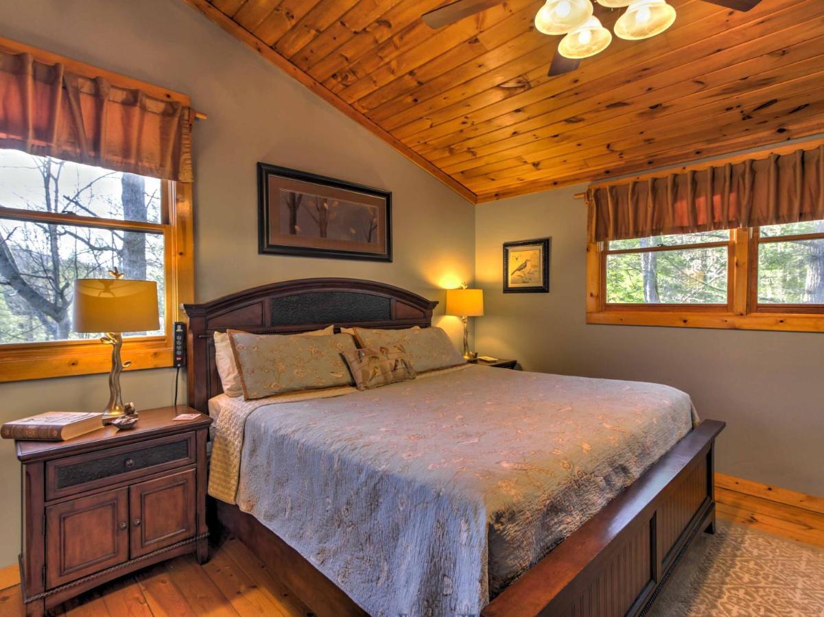 Cozy Nest Gatlinburg Cabin With Porch And Jacuzzi! Villa Exteriör bild